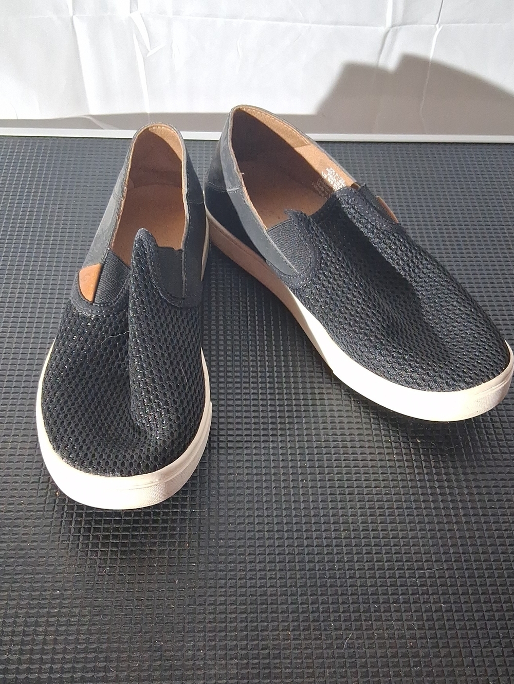 Women's Black Slip-On Mesh Sneakers